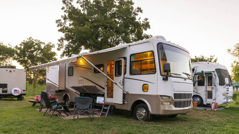 Comment choisir son premier camping-car